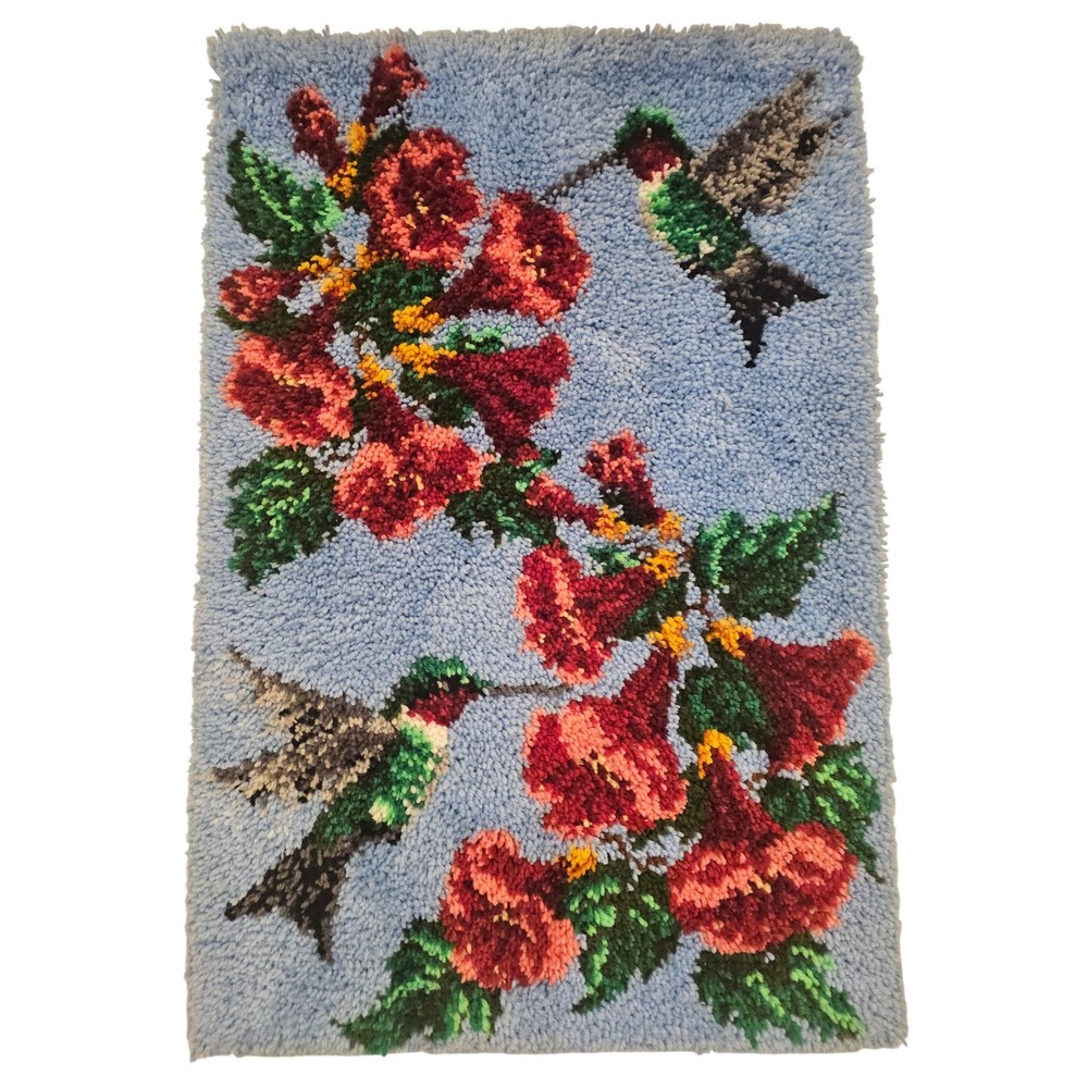 Vintage Hummingbird Latch Rug‎ Tapestry Wall Hanging Complete Hand Yarn 39x26in